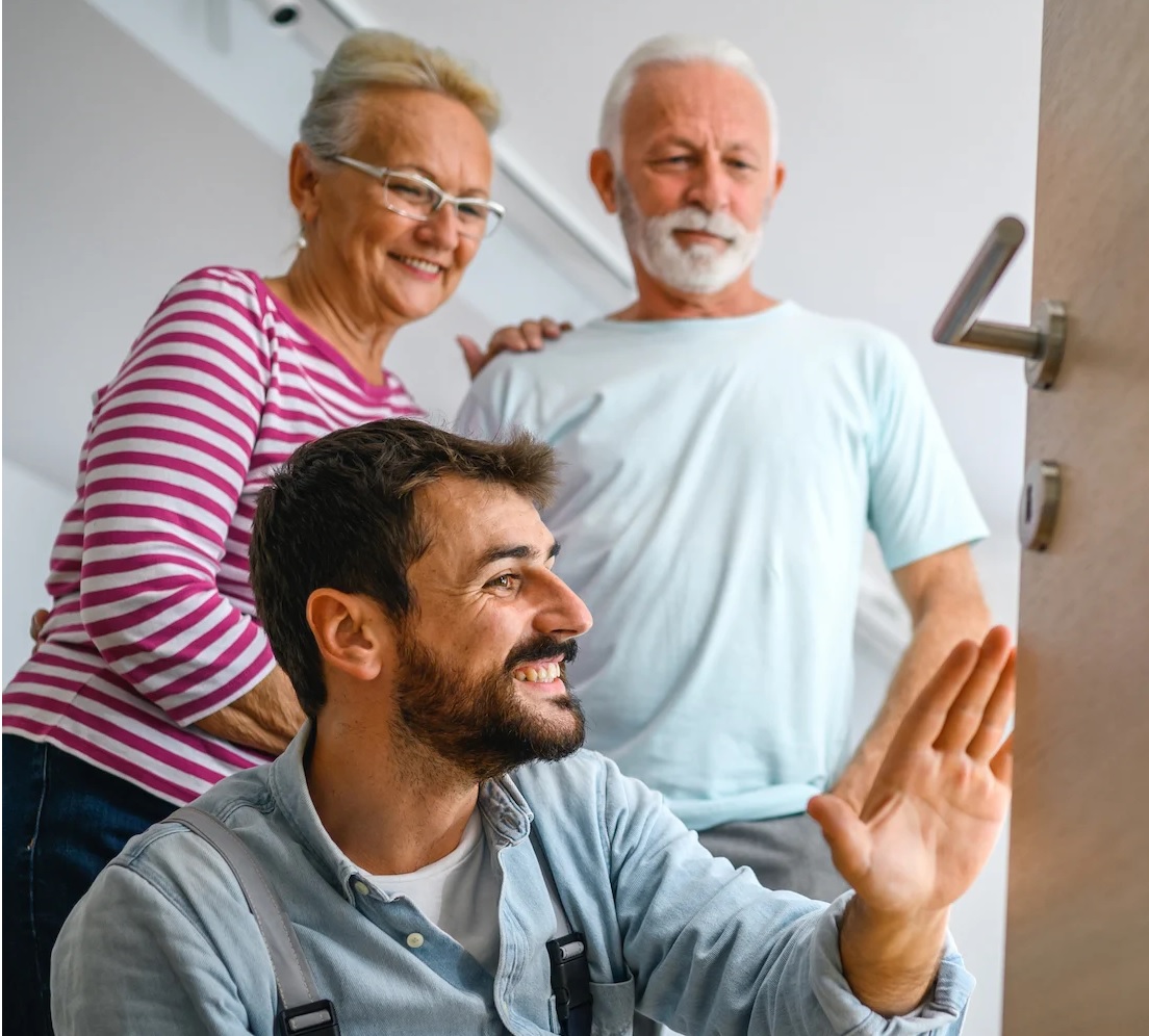 locksmith with old people