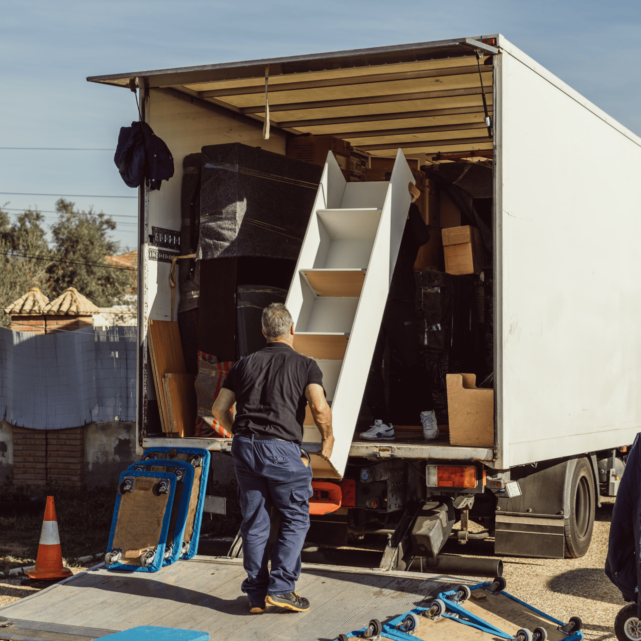 iStock-1404919948 1280x1280-3